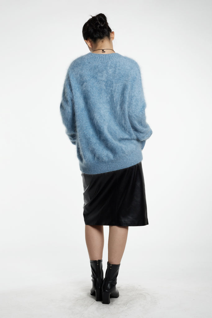 Ultrafine Brushed Cashmere V-Neck Sweater  Fibflx