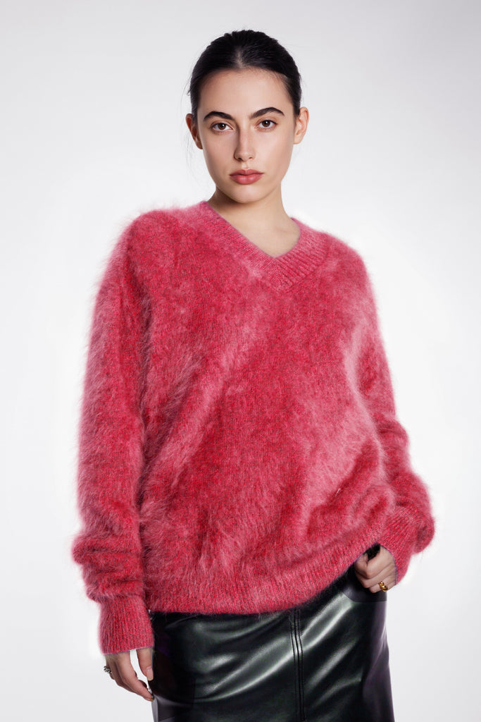 Ultrafine Brushed Cashmere V-Neck Sweater Plum Magenta / L / 100% Cashmere (Weight: 400g (±1 Fibflx