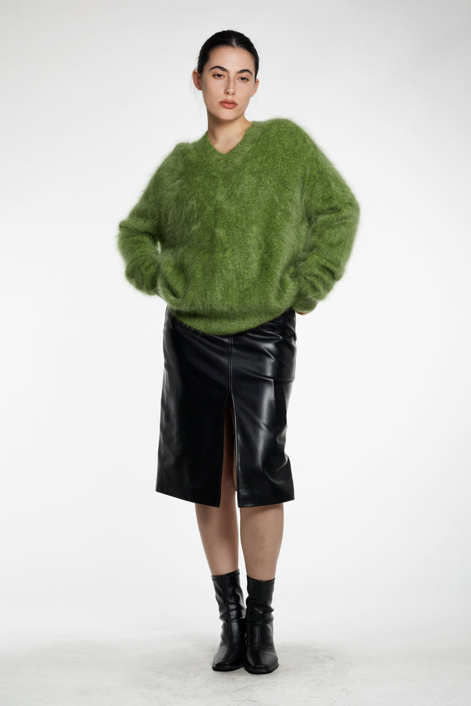 Ultrafine Brushed Cashmere V-Neck Sweater  Fibflx