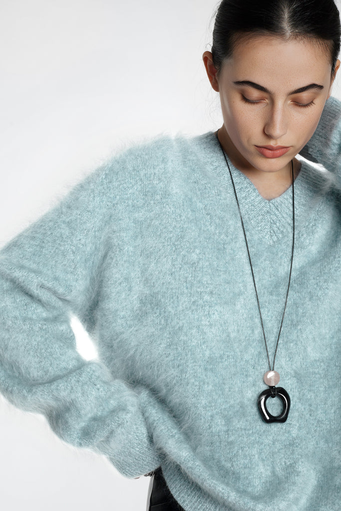 Ultrafine Brushed Cashmere V-Neck Sweater  Fibflx