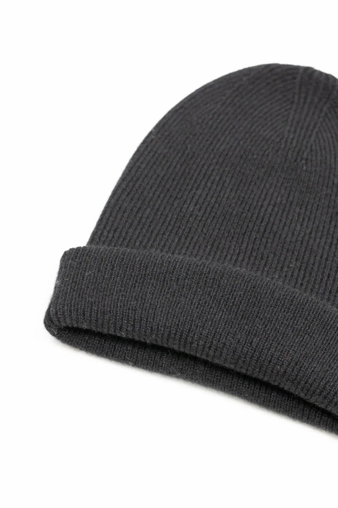 Fifblx women's cashmere knit beanie folded up black