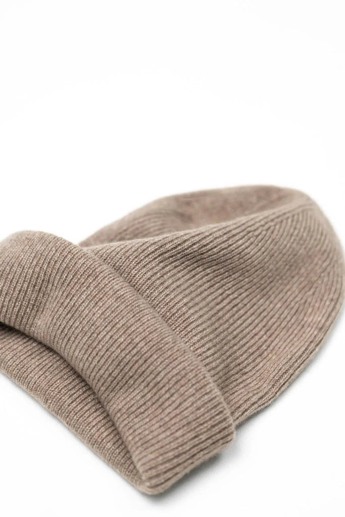 Fifblx women's cashmere knit beanie folded up black