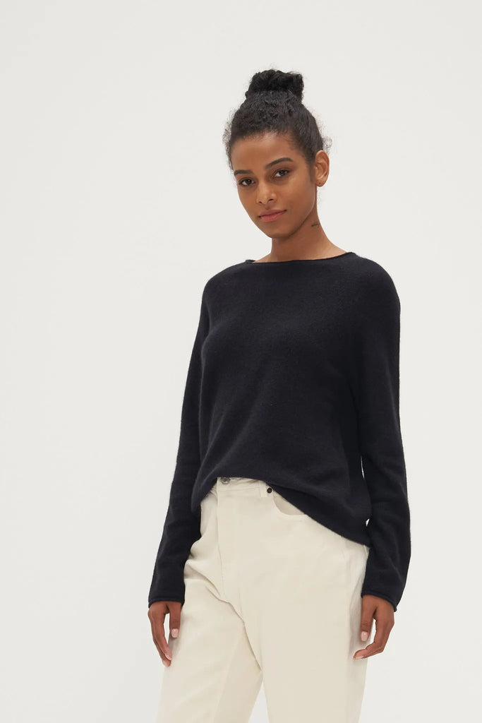 Fibflx Women's Boat Neck Cashmere Sweater