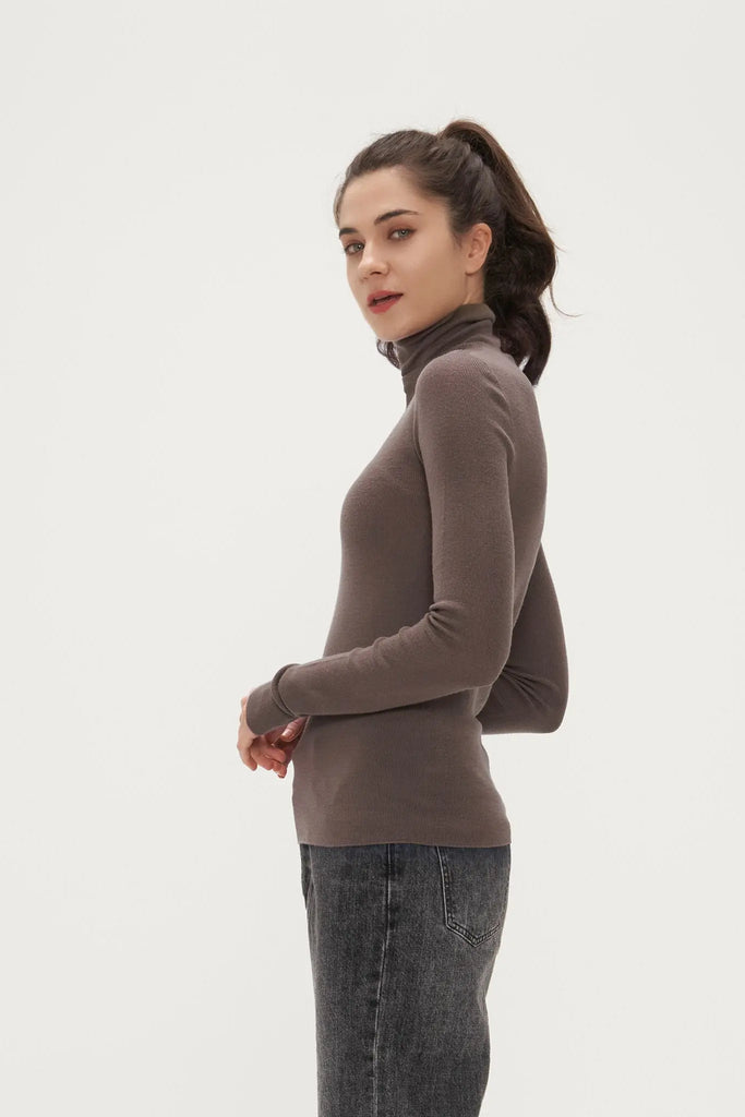 Fibflx Women's Slim Seamless Wool Turtleneck Sweater