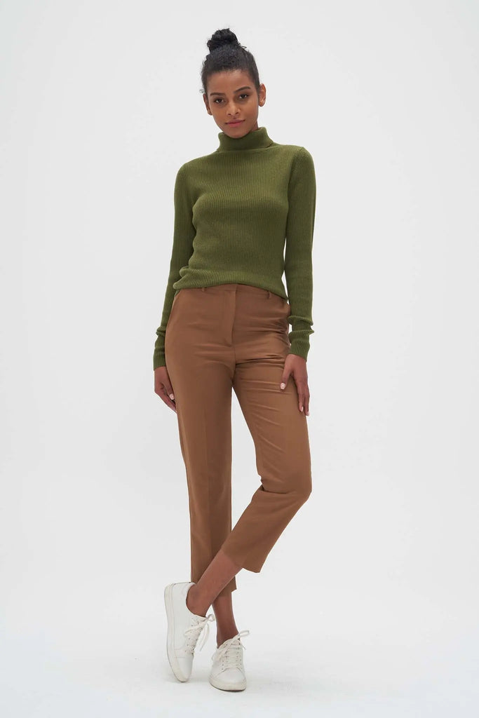 Fibflx Women's Slim Turtleneck Sweater in Cashmere and Wool